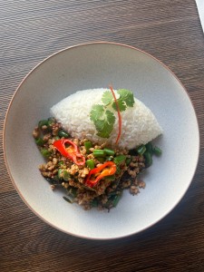 Pad ka praw kai sub w/rice