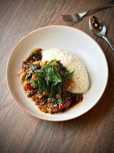 Pad ka praw kai krob w/rice