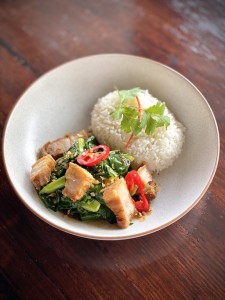 Pad kana moo krob w/rice
