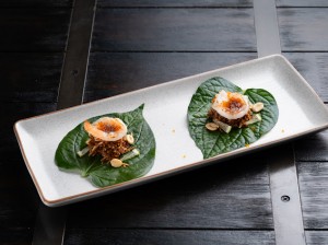 Betel leaf prawn (2 pcs.)